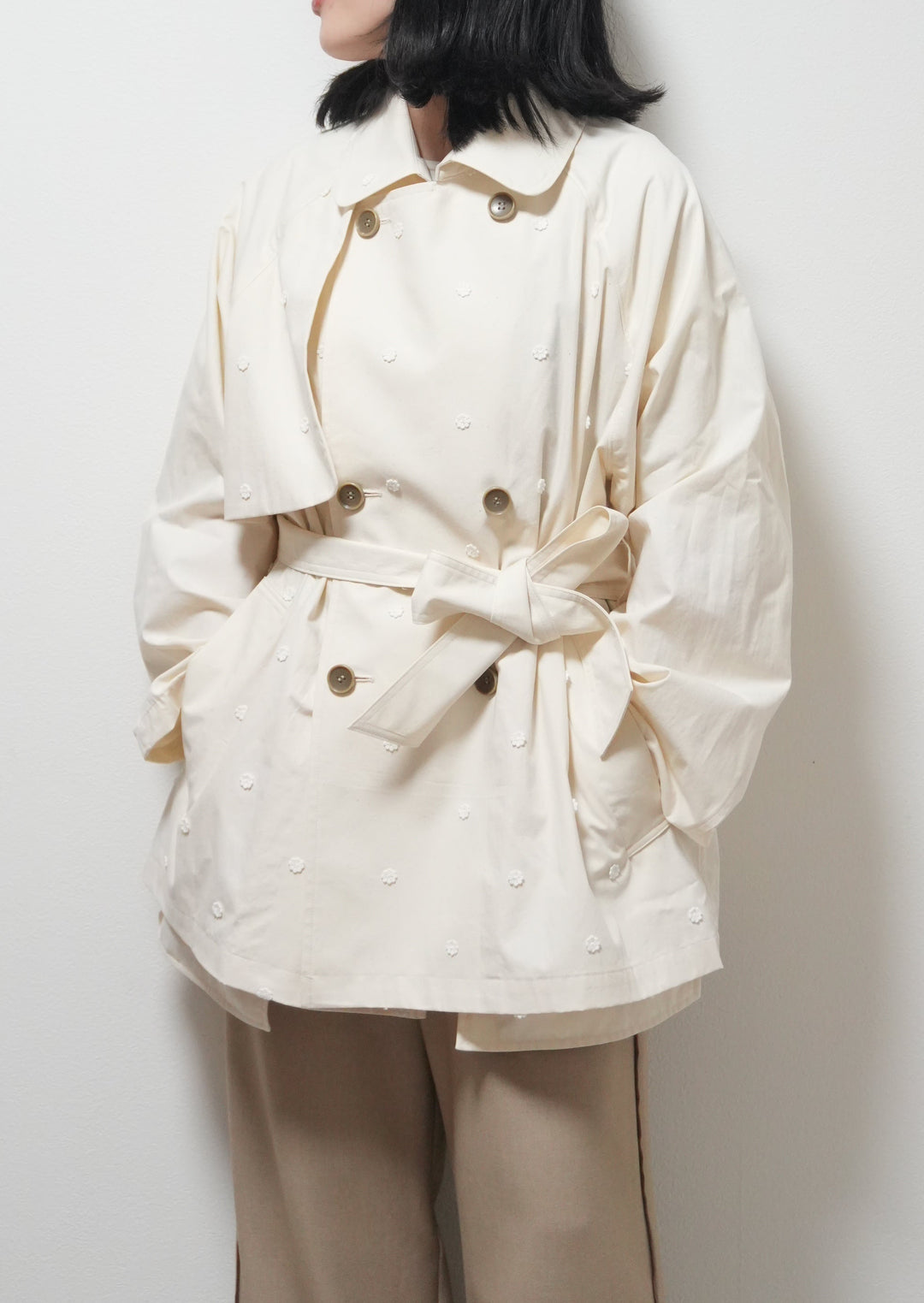 small flower spinklet rench half coatスモールフラワートレンチ