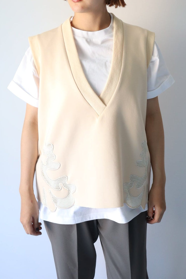 Cutwork vest/K241-62190