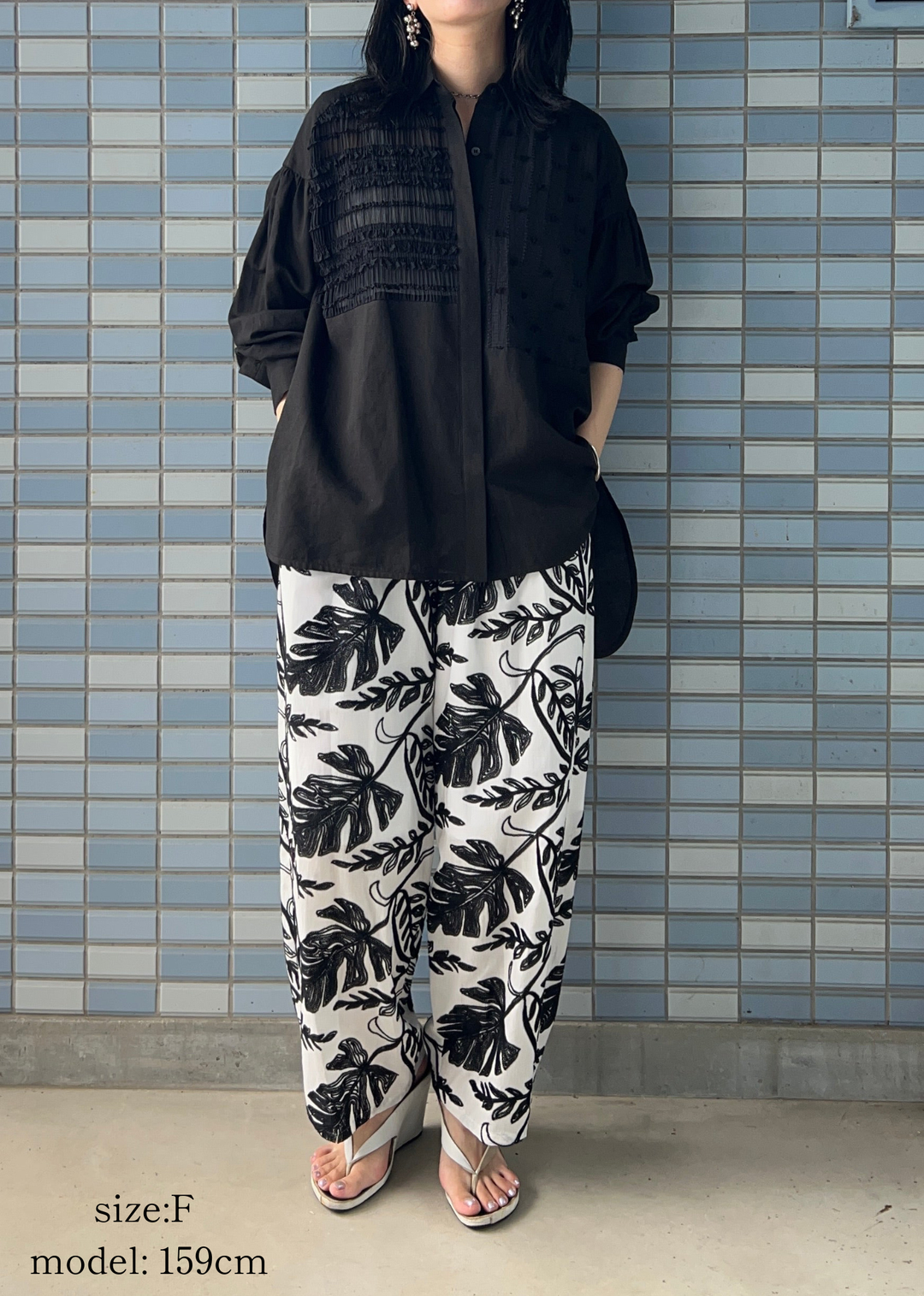 jacquard two tuck cocoon pantsジャガード2タックコクーンパンツ