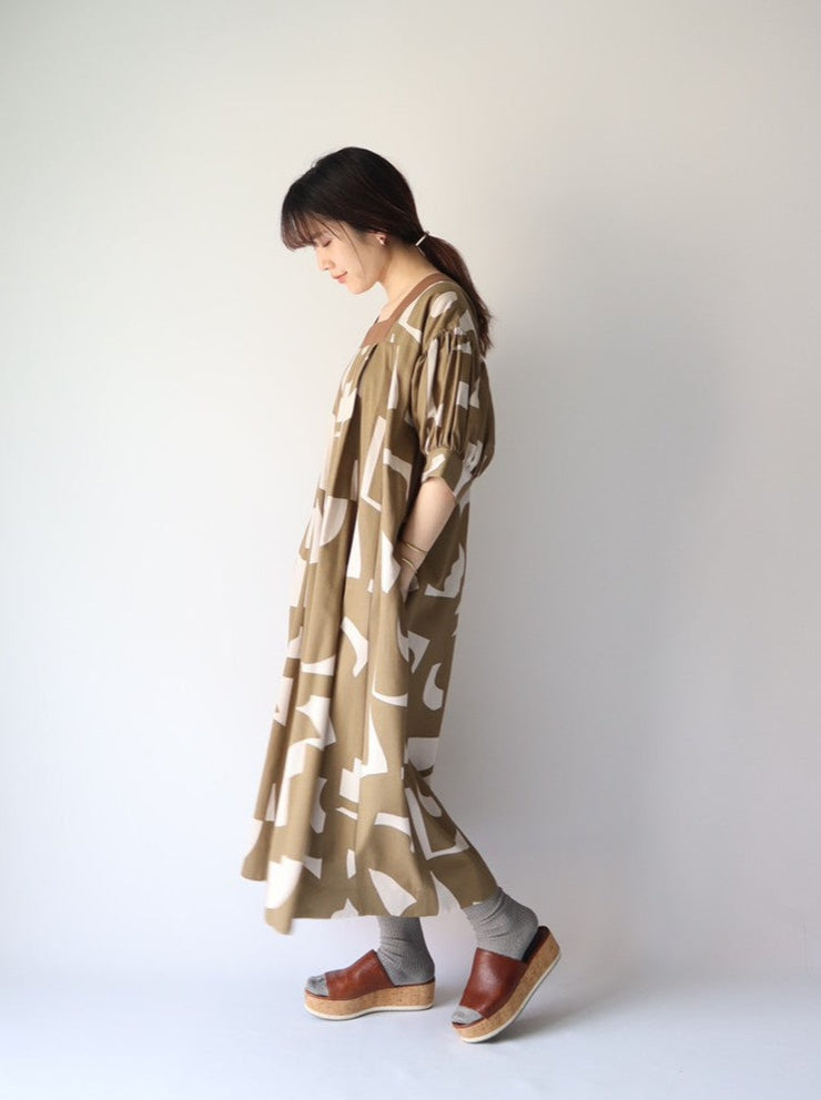 Square neck print one-piece/K231-67075