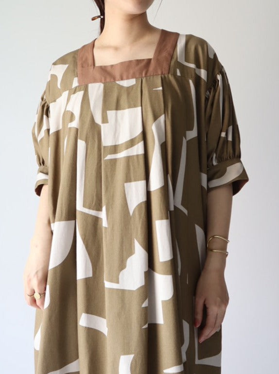 Square neck print one-piece/K231-67075