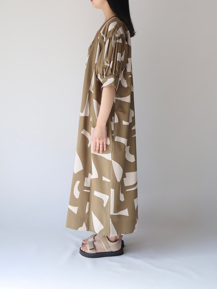 Square neck print one-piece/K231-67075