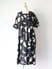 Square neck print one-piece/K231-67075